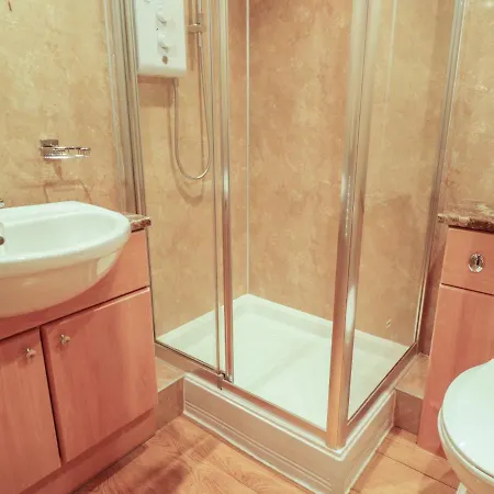 Mews Studio 7 كيسويك